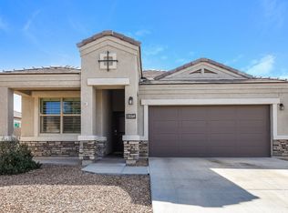25569 W Desert Dr, Buckeye, AZ 85326