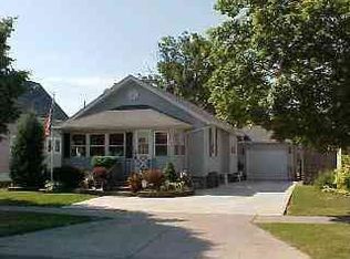 904 Greystone Dr, Bryan, OH 43506