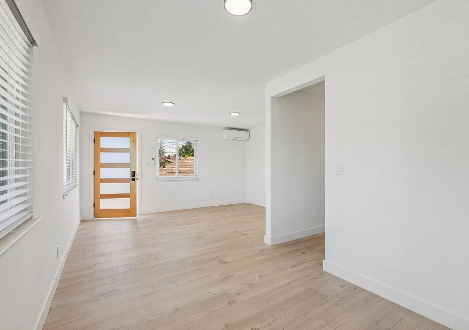 Davis 1120 — Photo 2