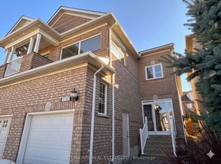 3162 Pearwood Pl, Mississauga, ON L5B4H1