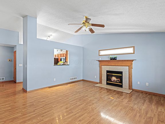 5th image of 8033 Willowbrook Crsg Dr
