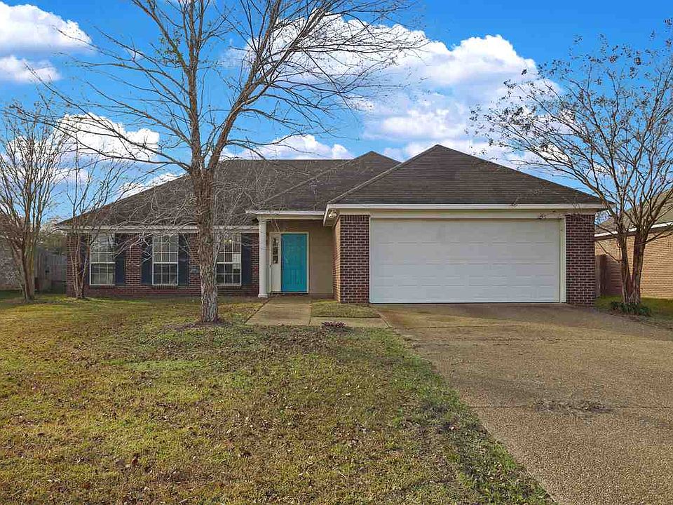 1st image of 333 Cherry Bark Dr