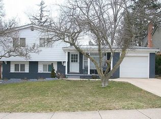 2609 Lillian Rd, Ann Arbor, MI 48104
