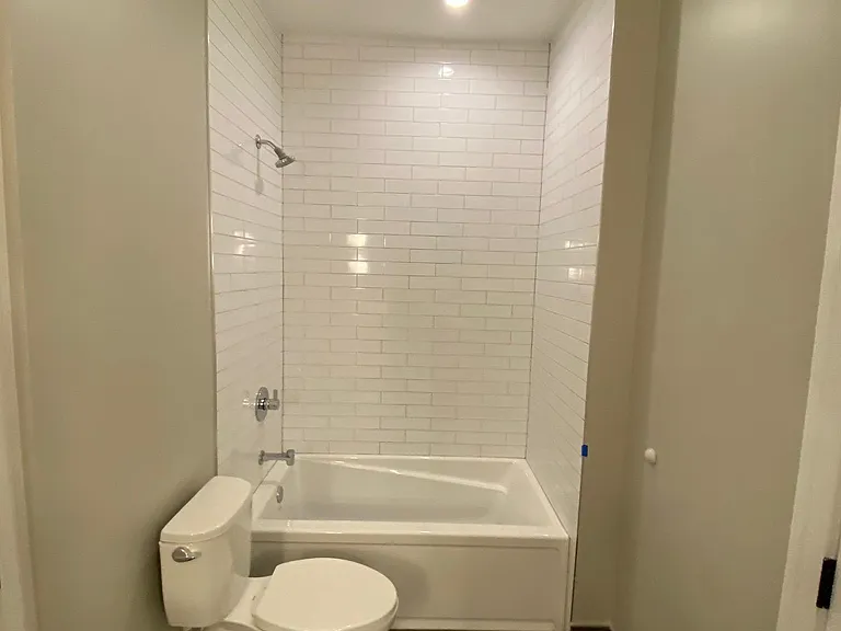 2417 W McLean Ave #1 — Photo 25