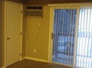 3636 N Main St APT 5, Fall River, MA 02720