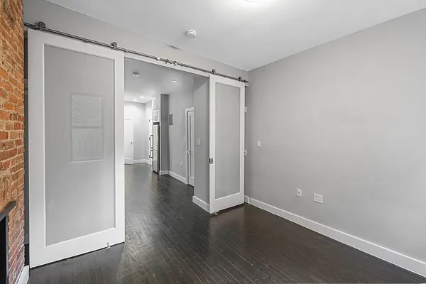 Rented by Tourma Realty LLC | media 38