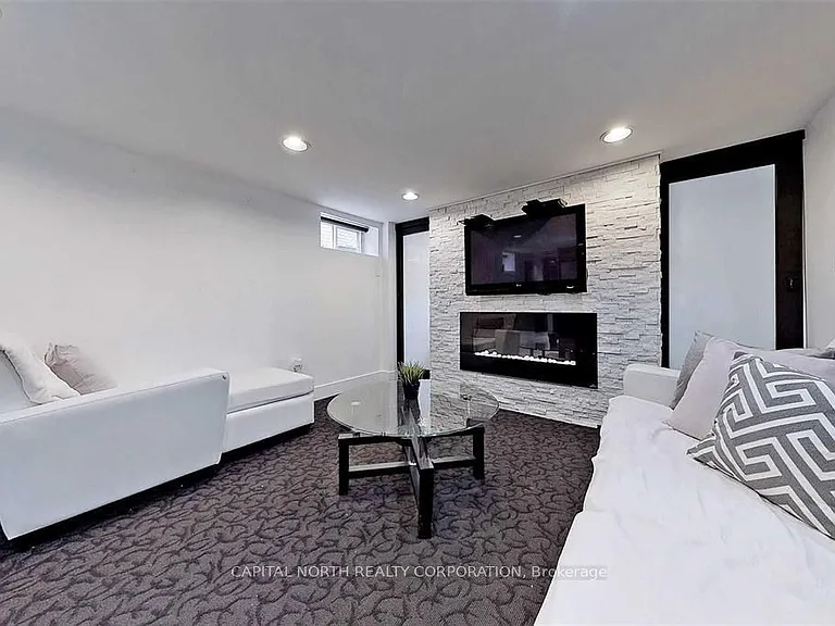 4 Belle Ayre Blvd #LOWER — Photo 6