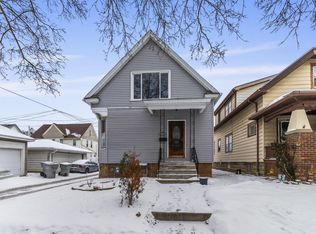 2418 S 30th St, Milwaukee, WI 53215