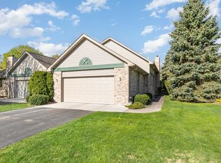 1777 W Ironwood Dr, Essexville, MI 48732