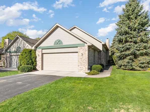 1777 W Ironwood Dr, Essexville, MI 48732