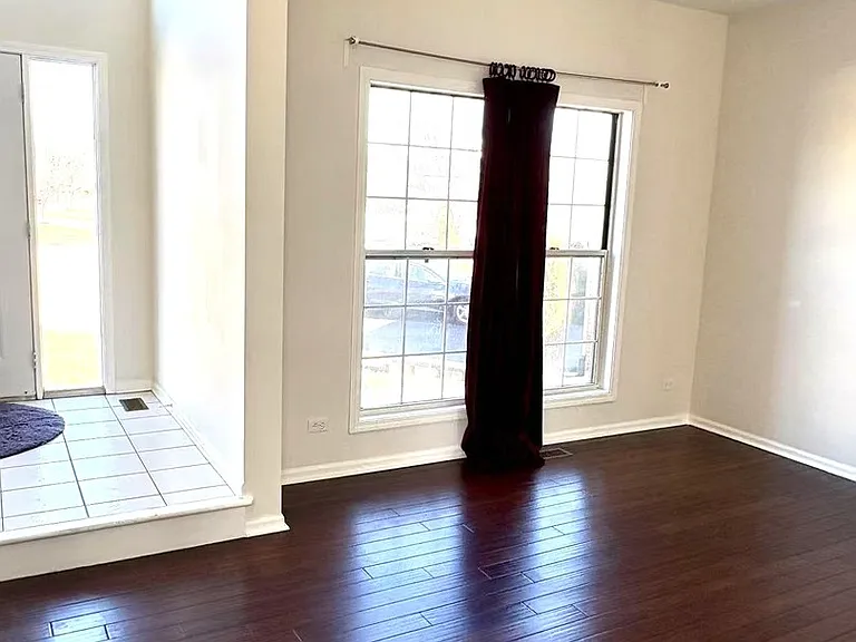 4591 Hatch Ln — Photo 2