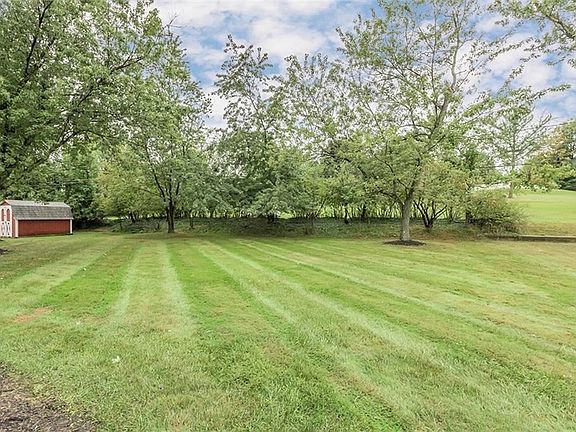 4th image of 754 Cheriton Dr