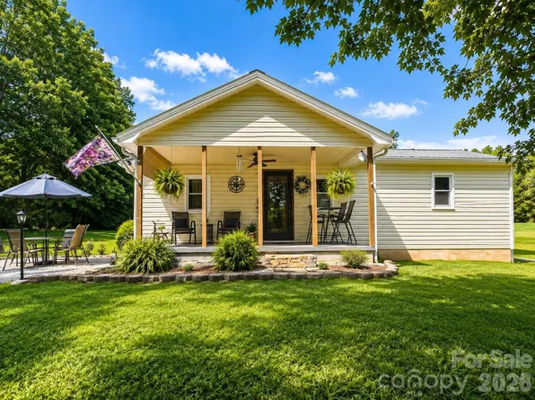 1843 Us Highway 70, Connelly Springs, NC 28612