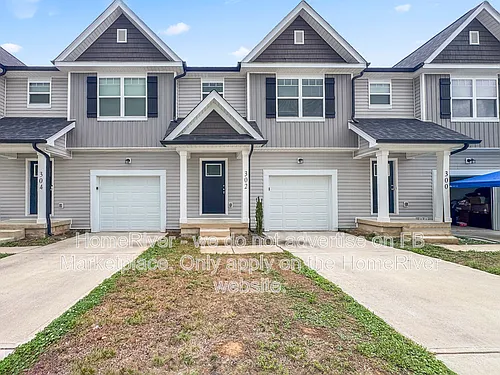 302 Beaumont Cir Photo 1
