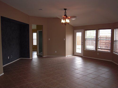 2nd image of 348 Bayberry Dr