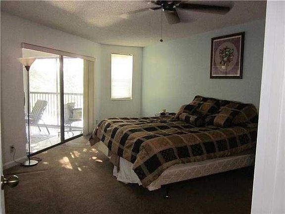 3rd image of 7473 Fairfax Dr #309