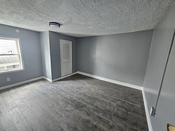 5th image of 620 Ridge St #1