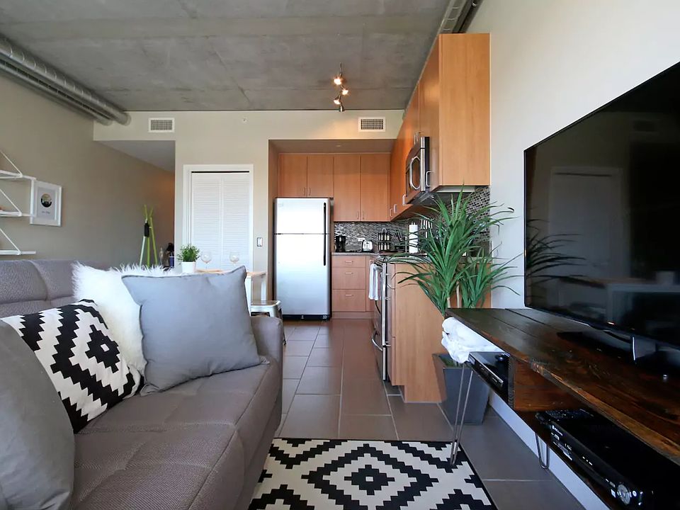 1st image of 1080 Park Blvd Unit 1406