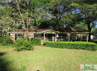 69 Queens Way, Ellabell, GA 31308