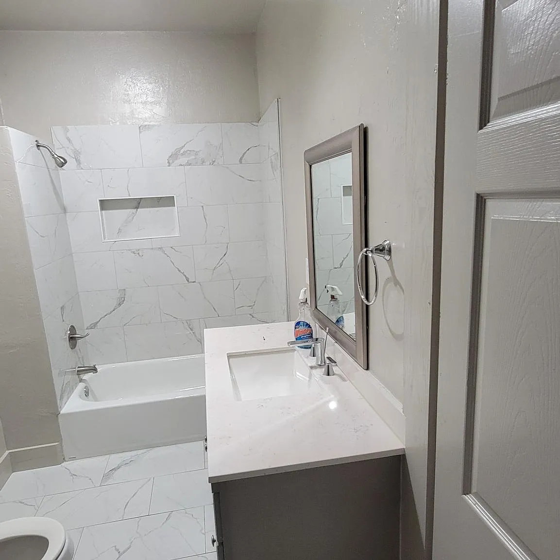 3 bed, 2.5 bath, 2000 sqft, $1,600 — Photo 3