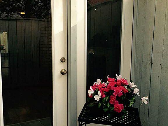 4th image of 582 Wilcrest Dr #582