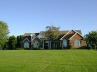 13700 Kline Rd, Mishawaka, IN 46544