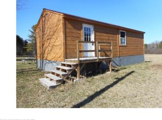 88 Pine Grove Ln, Lagrange, ME 04453