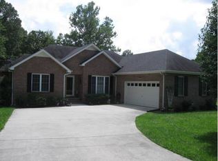 295 White Oak Dr, Manchester, TN 37355