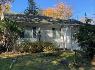 65 Glenmere Homesites Rd, Florida, NY 10921