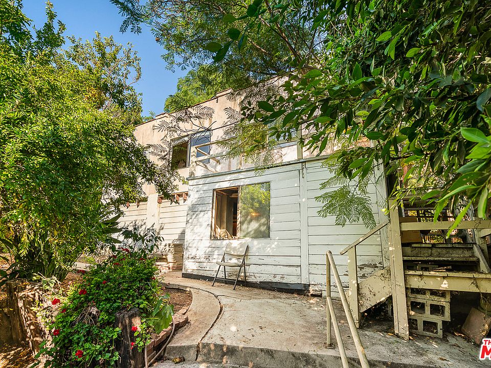 1st image of 1720 Griffith Park Blvd