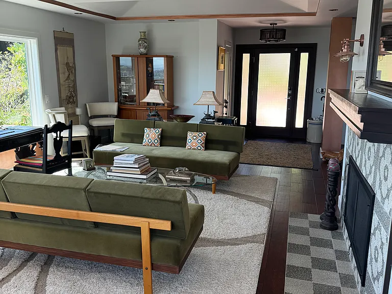 Ridgecrest Dr — Photo 51