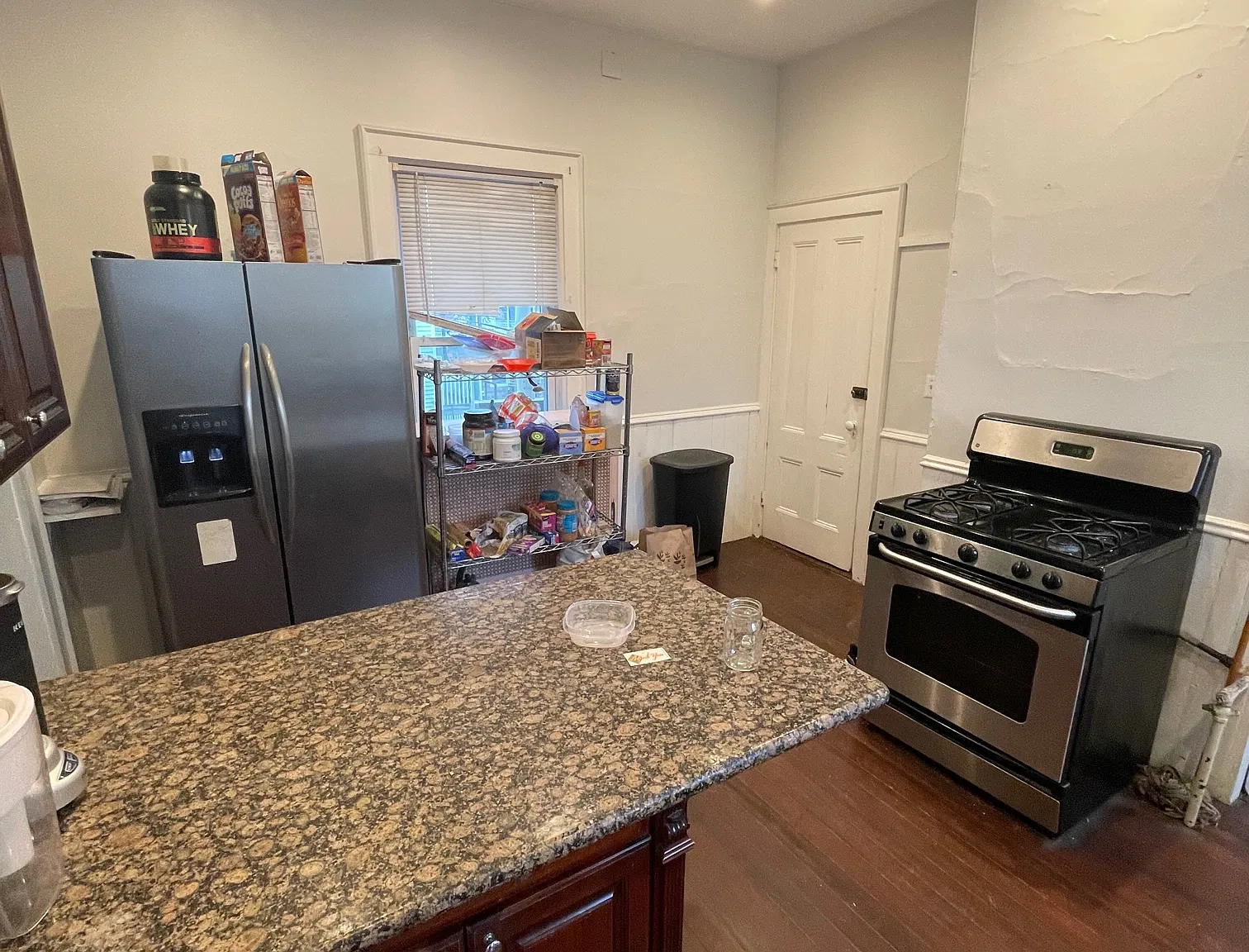 5 bed, $6,000 — Photo 3