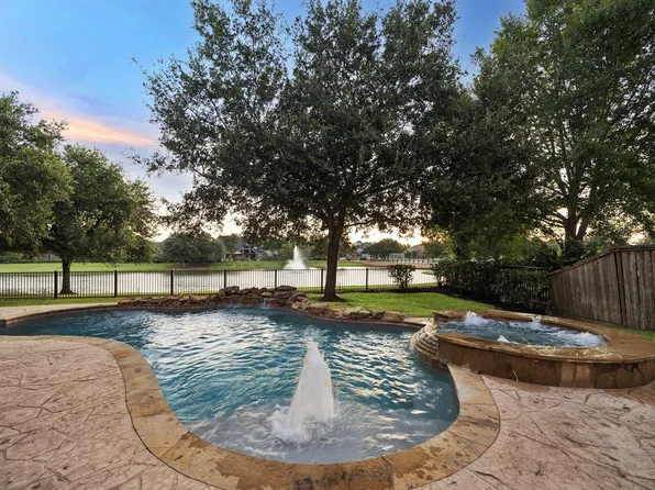 9206 Hernshead Ln, Missouri City, TX 77459