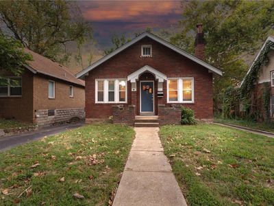 414 County Hills Dr, Saint Louis, MO, 63119