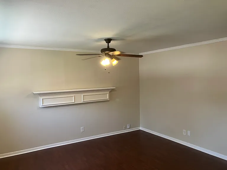 1914 Cochran St #1 — Photo 10