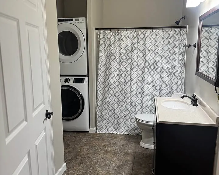 115 N Market St #2A — Photo 8