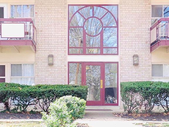 3rd image of 7735 Donnybrook Ct APT 105