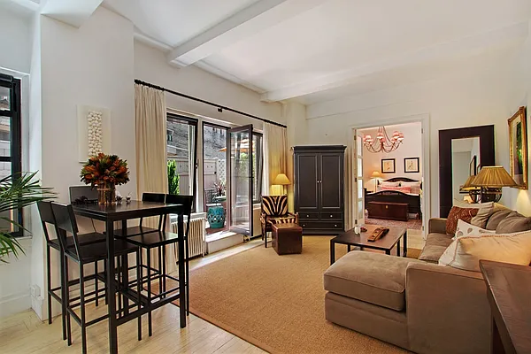 Sold by Corcoran | media 14