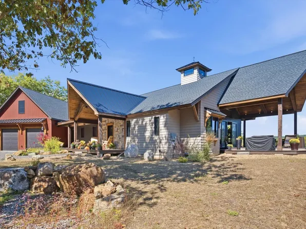 237 Middle Route, Belmont, NH 03220