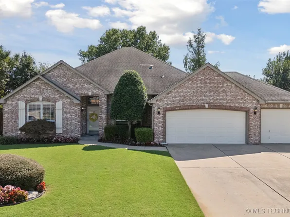 4209 W Memphis St, Broken Arrow, OK 74012