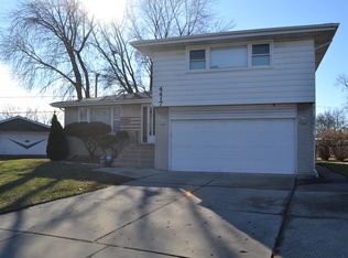 4417 W Fey Ln, Alsip, IL 60803