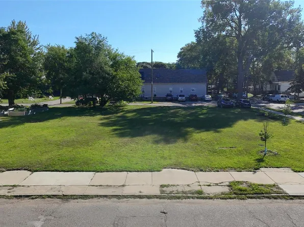 3310 Junction, Detroit, MI 48210