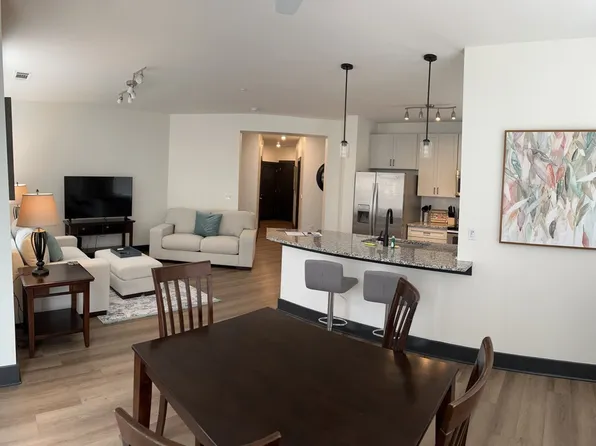 401 W Trade St #Id1344140p, Charlotte, NC 28202