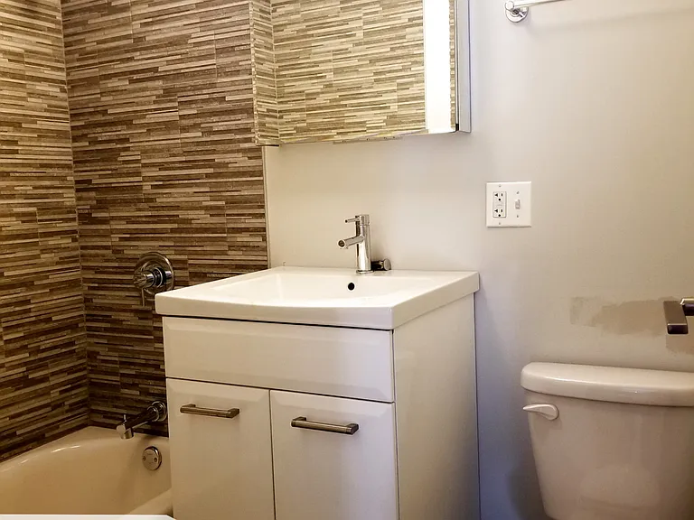 6159 N Kenmore Ave #6119-412 — Photo 8
