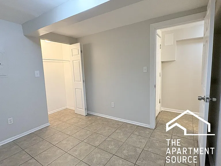4009 S Calumet Ave #G — Photo 4