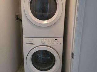 3135 Boxford Cres #9, Mississauga, ON L5M 0X1