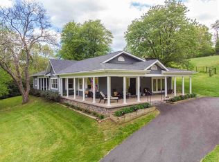 455 Castle Mountain Rd, Castleton, VA 22716