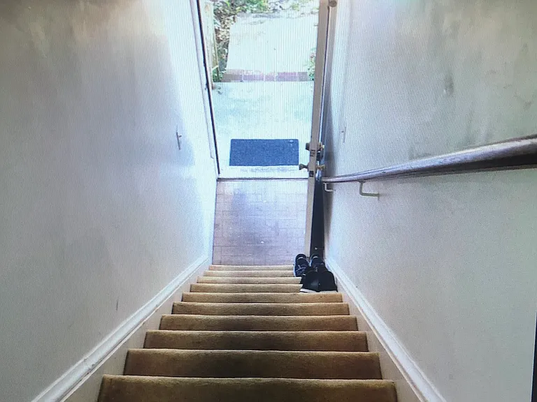 52 Ruthland Ave #B — Photo 5