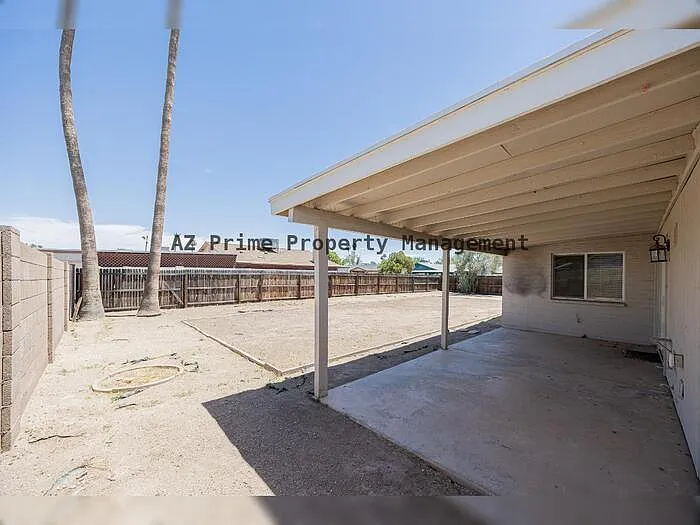 5849 S College Ave — Photo 27