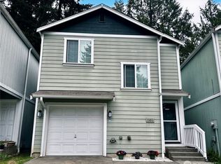1980 NE Green Gln, Bremerton, WA 98311